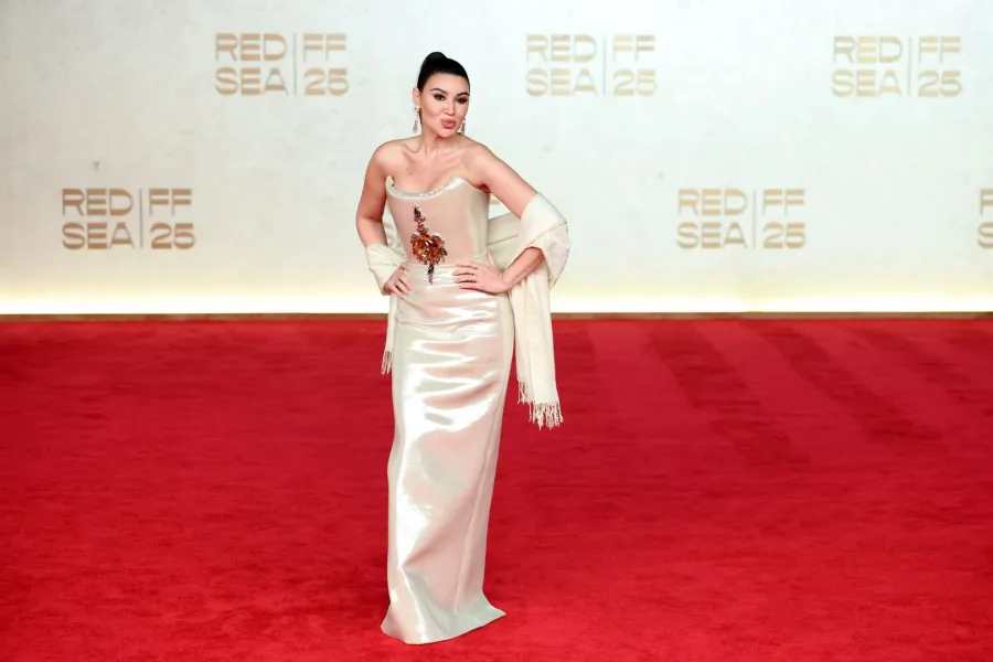 أروى جودة - (مصدر الصورة Daniele Venturelli/Getty Images for The Red Sea International Film Festival)