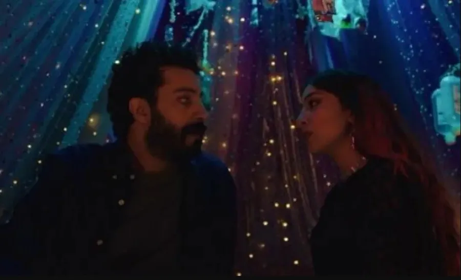 سارة طيبة ويعقوب الفرحان من بوستر مسألة حياة أو موت- الصورة من المركز الإعلامي للفيلم