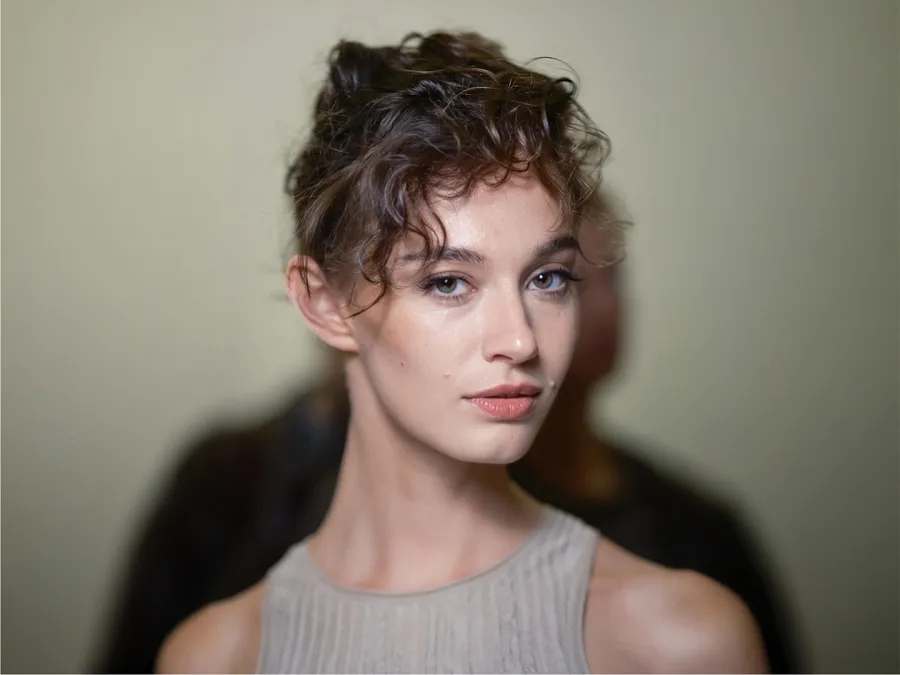 مكياج 5 دقائق للمرأة العملية 