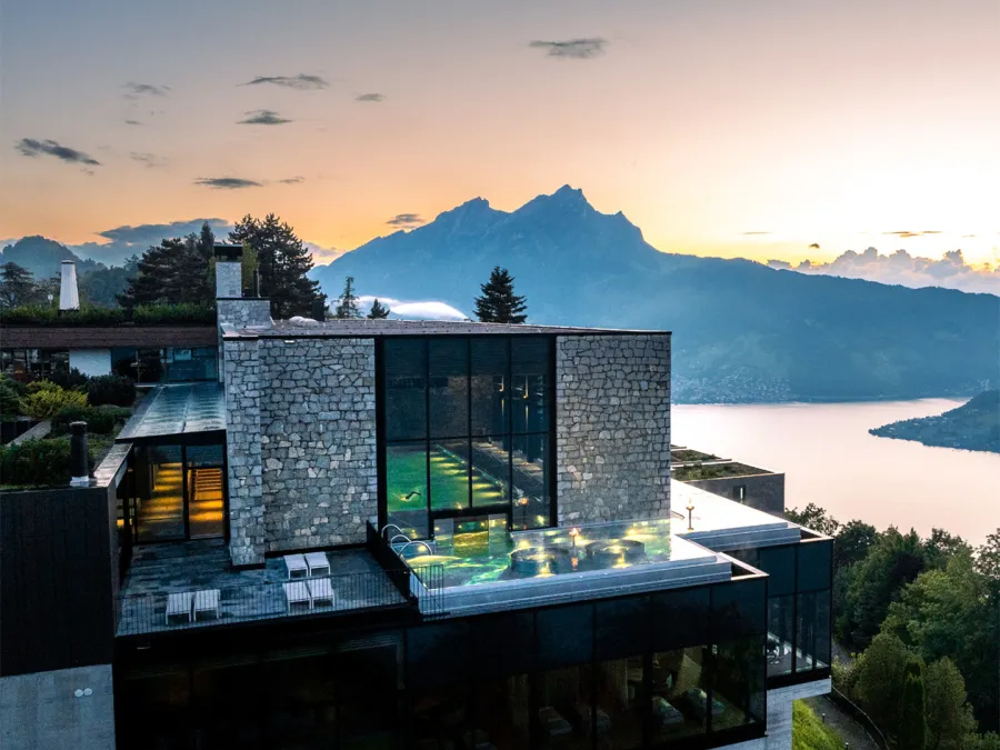 منتجع Bürgenstock Alpine Spa
