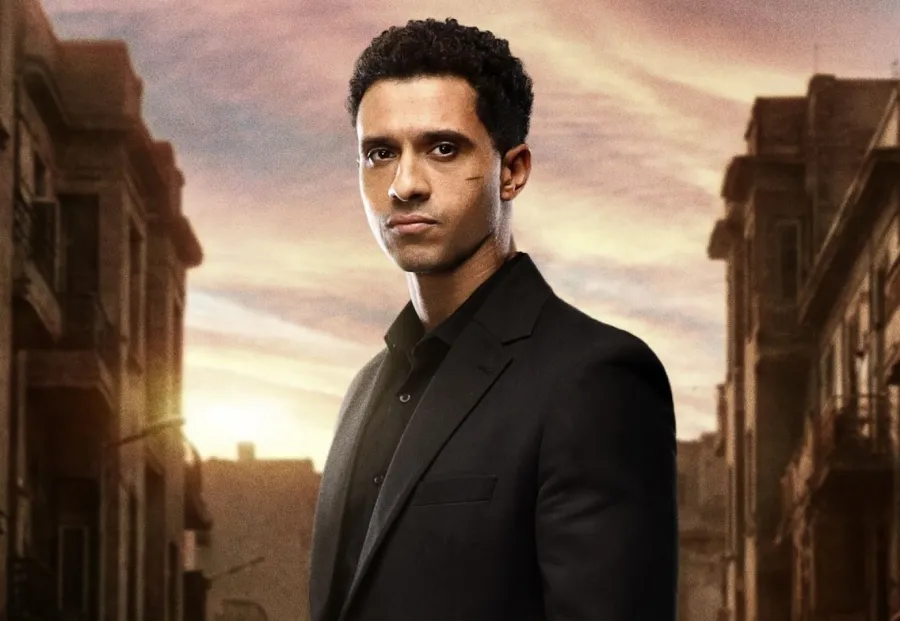 عصام عمر على الملصق الدعائي لبطل العالم- الصورة من الركز الإعلامي للمسلسل