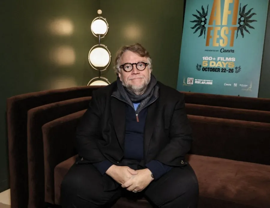 المخرج غييرمو ديل تورو Director Guillermo Del Toro Rodin Eckenroth/Getty Images for AFI/AFP (Photo by Rodin Eckenroth / GETTY IMAGES NORTH AMERICA / Getty Images via AFP)