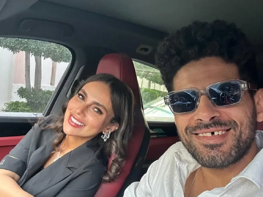 حمدي الميرغني واسراء عبد الفتاح - الصورة من حساب حمدي على انستغرام