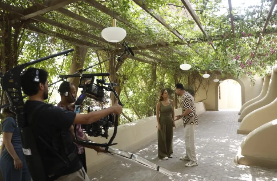 نيللي كريم وشريف سلامة من كواليس جوازة ولا جنازة- الصورة من المكتب الإعلامي