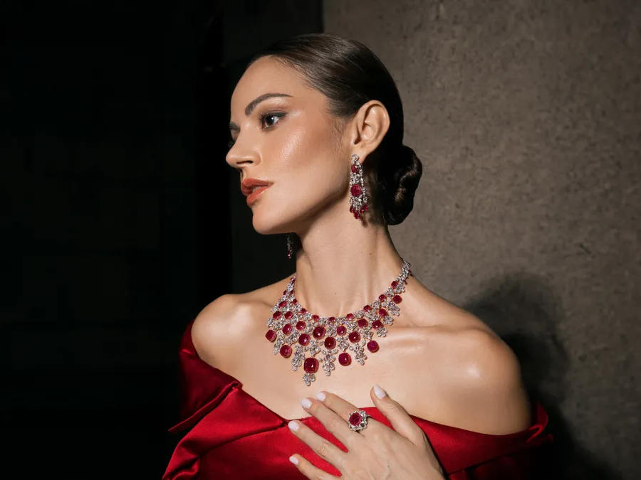 مجوهرات من Nigaam Jewels - الصورة من العلامة