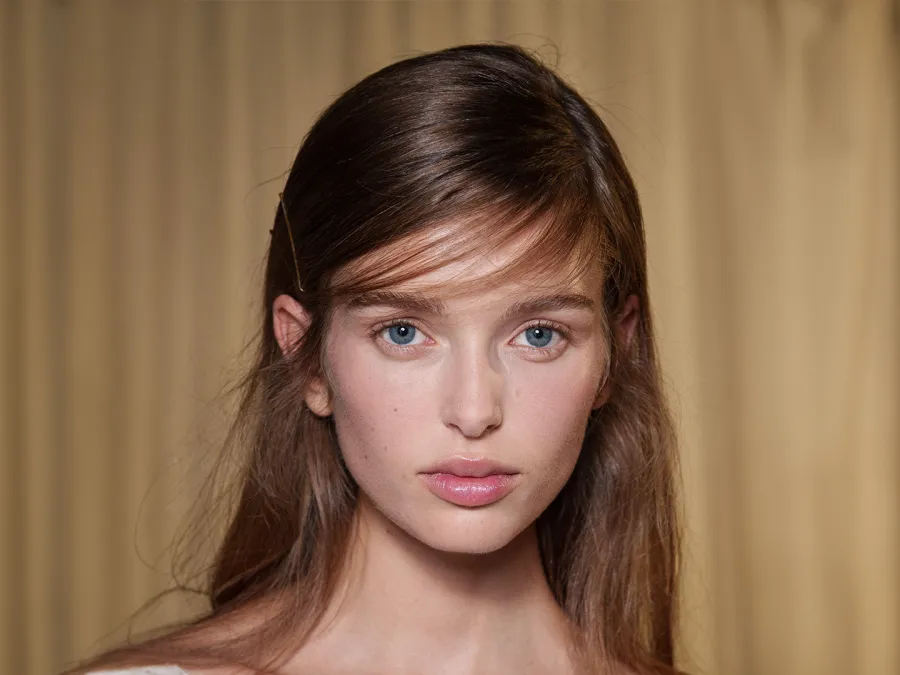 طرق فعالة لتجنب نفشة الشعر بعد السشوار