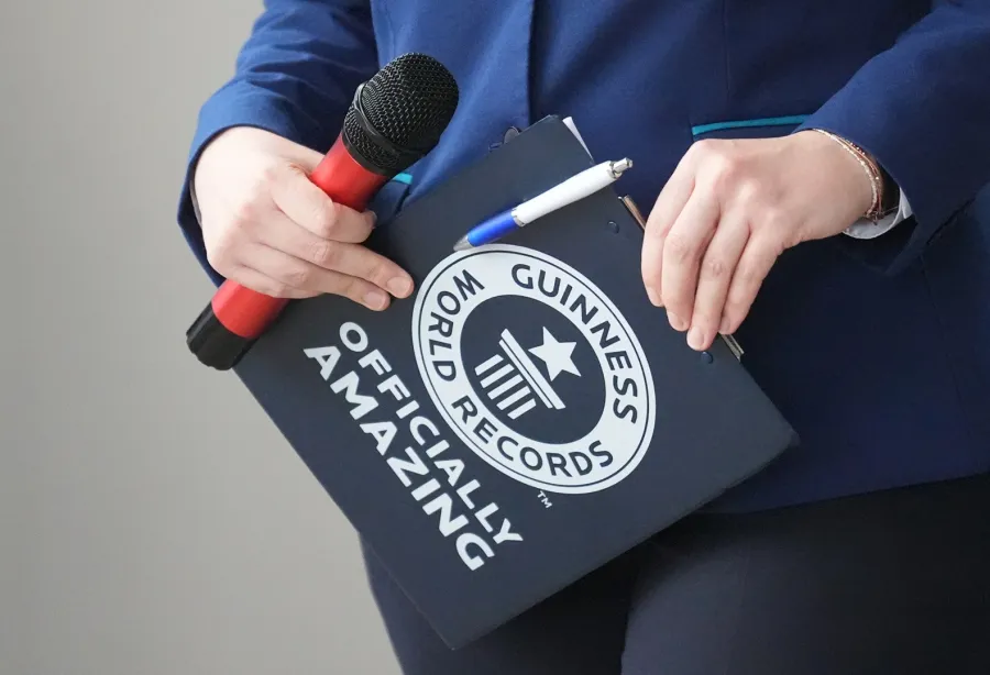 غينيس للأرقام القياسية ( مصدر الصورة: Marcus Brandt/picture alliance via Getty Images)