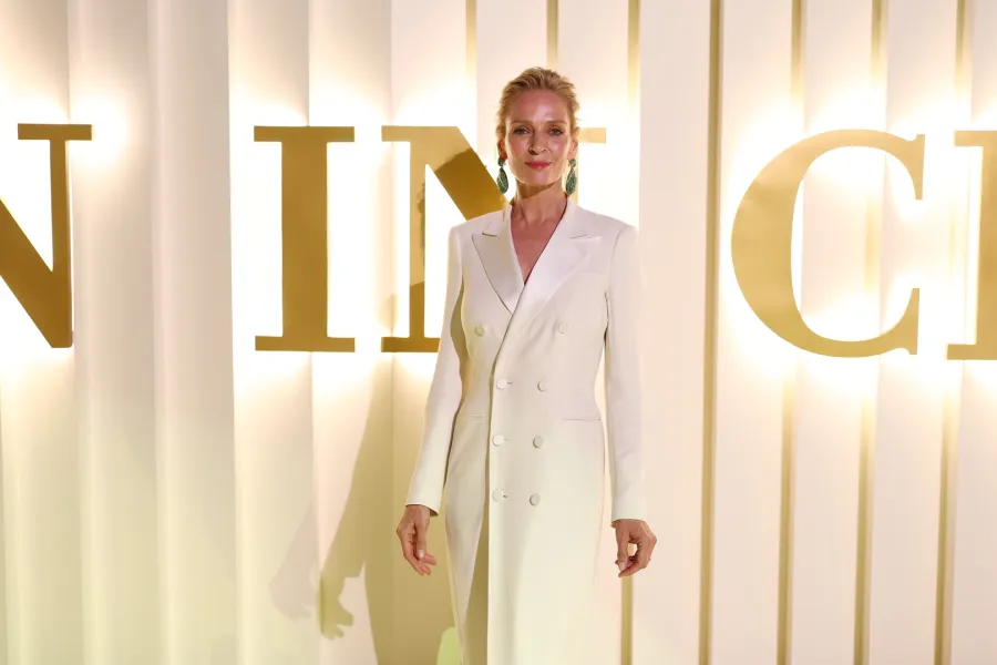 أوما ثورمان Uma Thurman ضمن فعالية المرأة في السينما (مصدر الصورة:  Tim P. Whitby/Getty Images for The Red Sea International Film Festival)