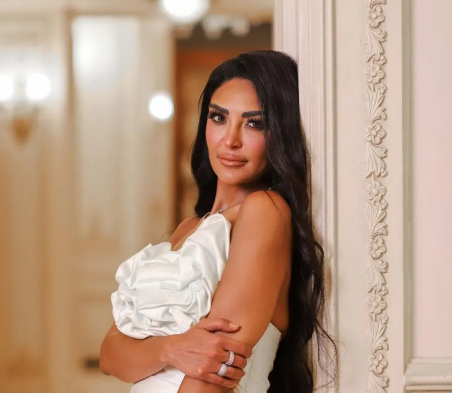 سالي عبد السلام - الصورة من صفحتها الرسمية على الفيس بوك