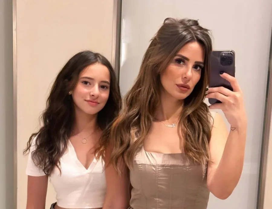 ريتاج مع والدتها إيمان العاصي - الصورة من حساب ريتاج على إنستغرام