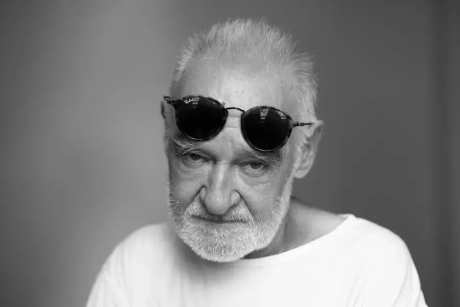 بيلا تار - الصورة من صفحة مهرجان القاهرة السينمائي على الفيسبوك