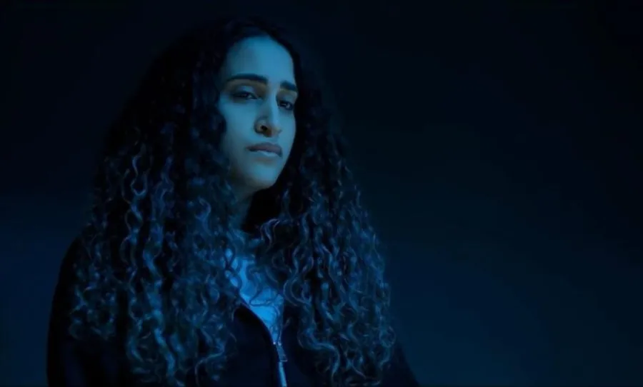 دنيا وائل في مسلسل ميد تيرم - الصورة من المركز الإعلامي للمسلسل