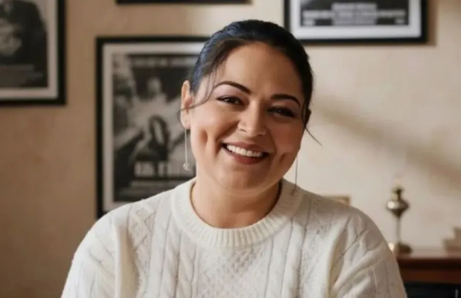 نيفين مندور- الصورة من صفحتها الرسمية على فيسبوك