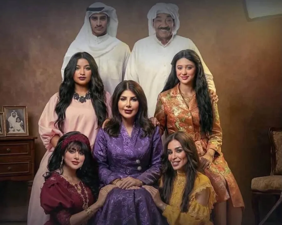 ملصق دعائي لمسلسل غلط بنات- الصورة من صفحة مؤلفة العمل جميلة جمعة على إنستغرام