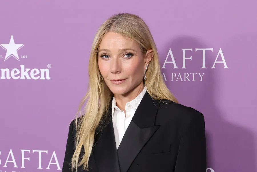 غوينيث بالترو في كاليفورنيا ( Gwyneth Paltrow in California ). مصدر الصورة: KEVIN WINTER / GETTY IMAGES NORTH AMERICA / Getty Images via AFP