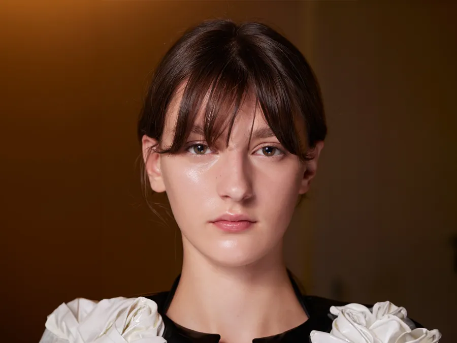 العناية بالبشرة