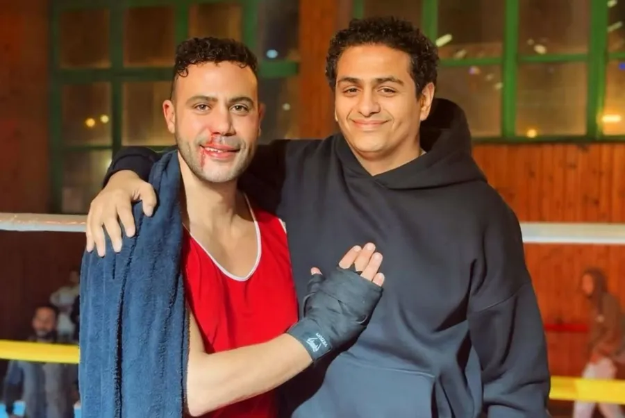 محمد صلاح العزب برفقة محمد إمام في كواليس مسلسل الكينج الصورة من صفحته على انستغرام