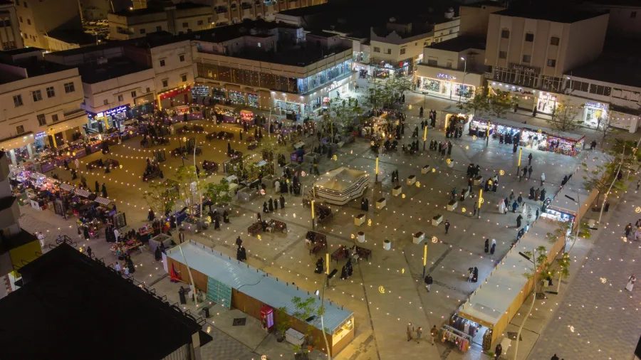 الحِرف والمهن اليدوية التراثية النسائية تسجل حضورًا بفعاليات "ليالي رمضان" في الباحة