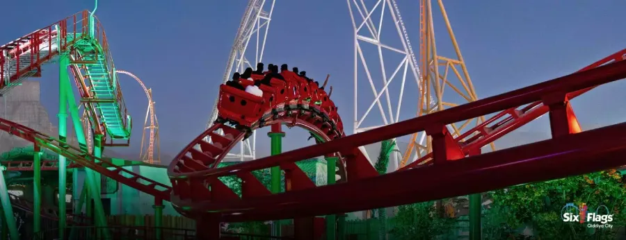Six Flags مدينة القدية