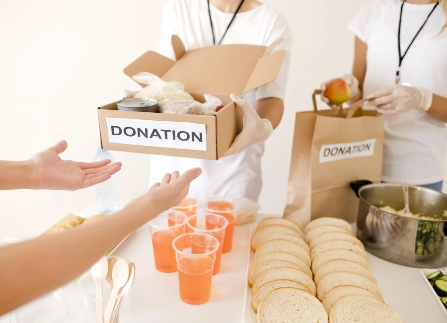  رؤيا القيام بالصدقة في المنام - مصدر الصورة: Freepik