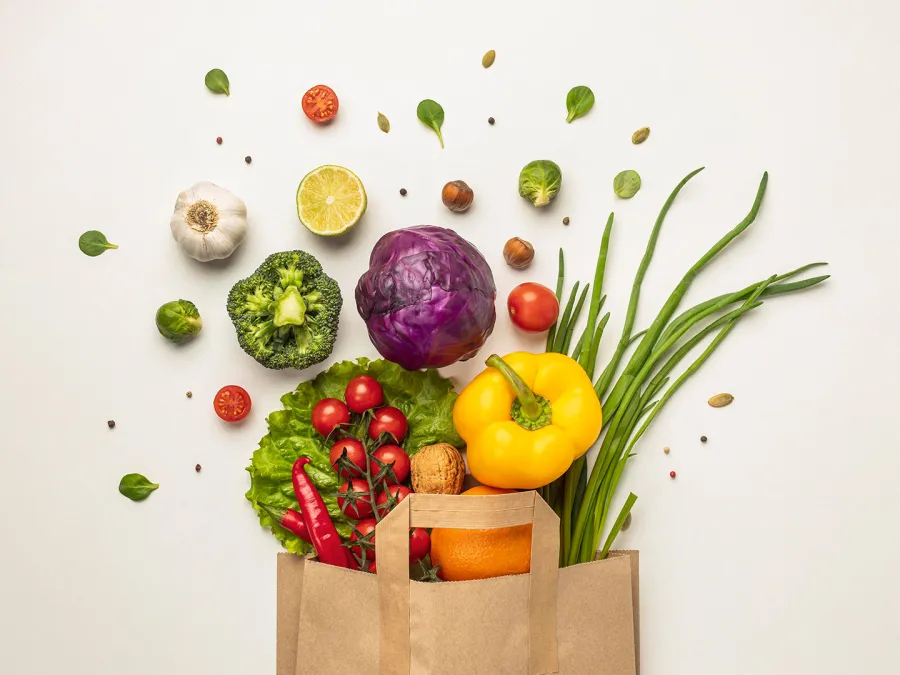 أفضل وقت لتناول الخضار والفواكه - المصدر Image By Freepik