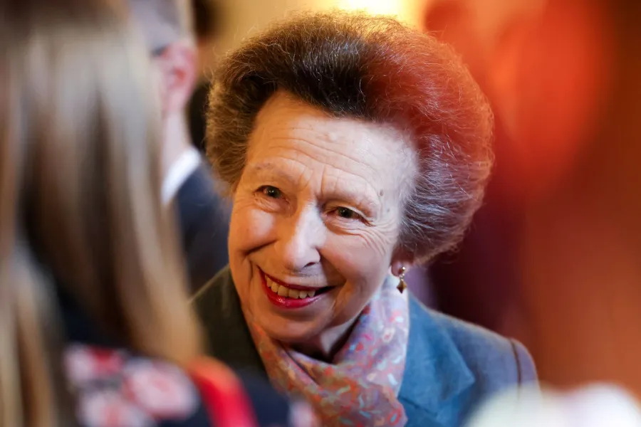 الأميرة آن في ميلانو، إيطاليا (Princess Anne in Milan, Italy). مصدر الصورة: Kevin Coombs / POOL / AFP