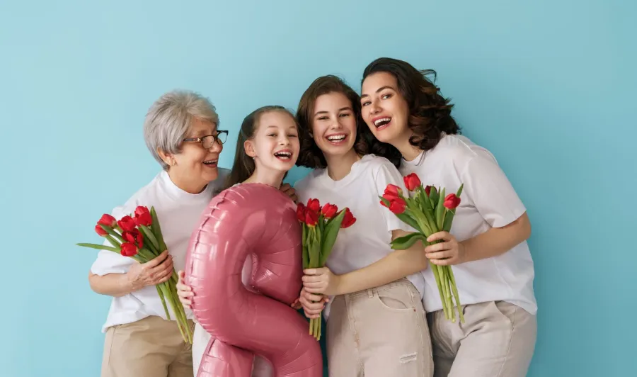 صورة عائلية في يوم المرأة العالمي