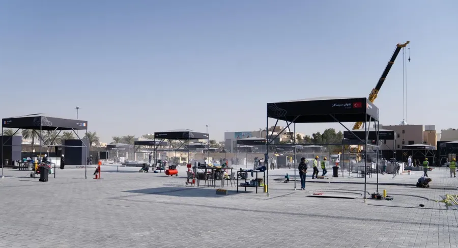 تحوّل الموقع إلى مساحة فنية مفتوحة للزوار