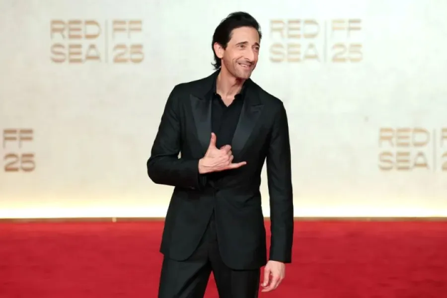 أدريان برودي Adrien Brody من مهرجان البحر الأحمر السينمائي 2025. مصدر الصورة: Daniele Venturelli/Getty Images for The Red Sea International Film Festival