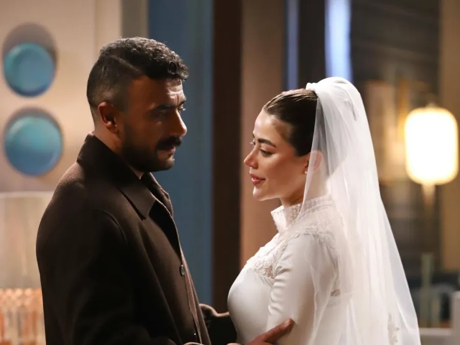 أحمد العوضي ويارا السكري- الصورة من حساب يارا السكري على إنستغرام