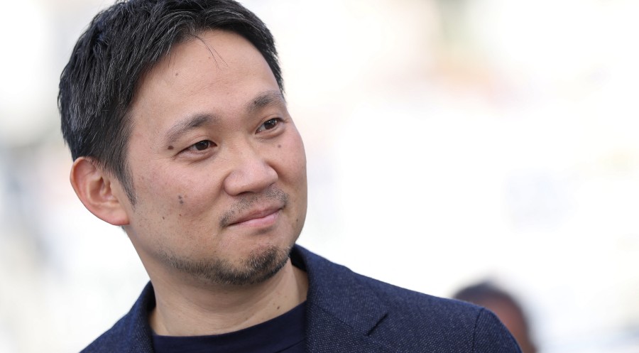 ريوسوكي هاماغوتشي Ryusuke Hamaguchi خلال الدورة الـ 79 لمهرجان كان السينمائي في مدينة كان، جنوب فرنسا، في 16 مايو 2026. - مصدر الصورة: Sameer AL-DOUMY / AFP