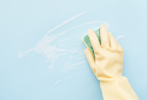 7 طرق فعالة وآمنة لإزالة الحبر عن الجدران: تعرفي إليها